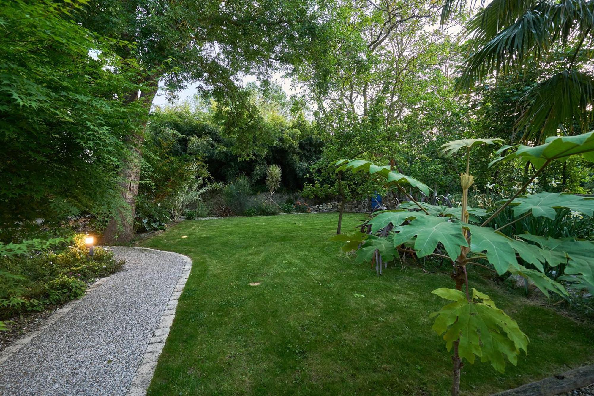 Domaine Du Fresquel Pezens Exterior foto